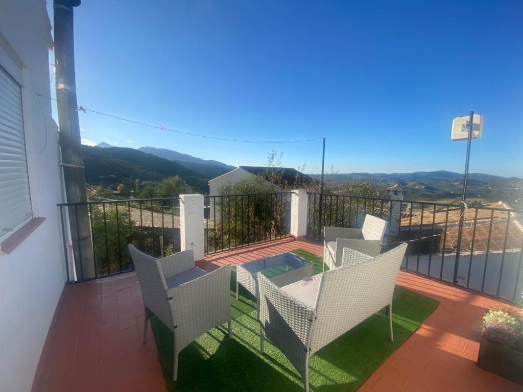 Casa Chiqui Villa Zahara De La Sierra Eksteriør billede