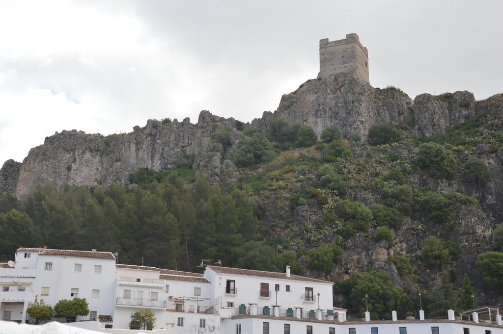 Casa Chiqui Villa Zahara De La Sierra Eksteriør billede